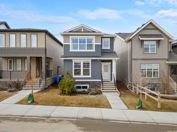 133 Ambleside Heath Northwest, Calgary, AB T3P1S4