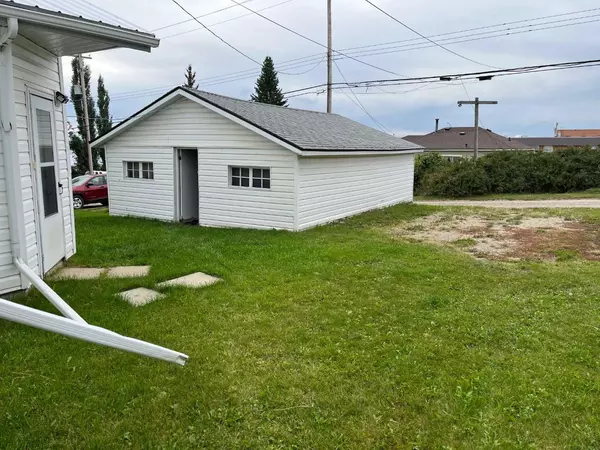 Rocky Mountain House, AB T4T 1E1,4936 48 ST