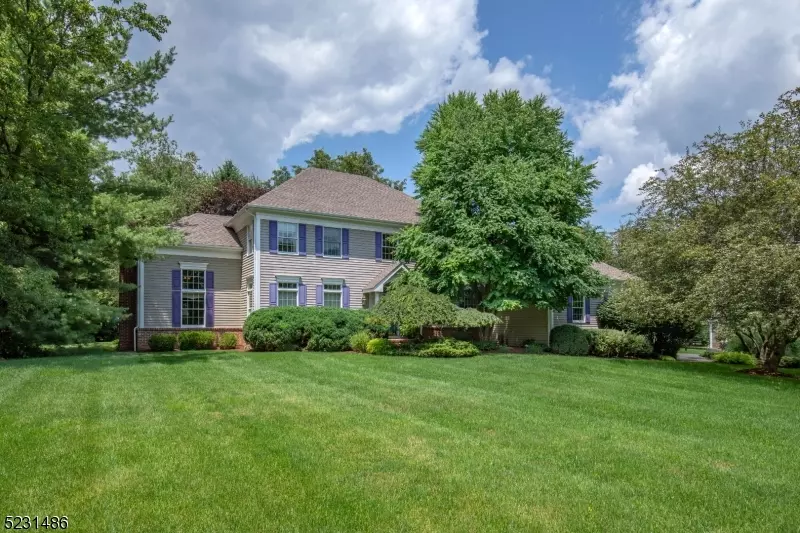 4 Meadow View Rd, Peapack Gladstone Boro, NJ 07934