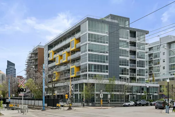 235 9A ST NW #111, Calgary, AB T2N 4H7