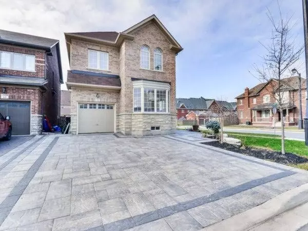 72 Pelee AVE, Vaughan, ON L4H 3N5