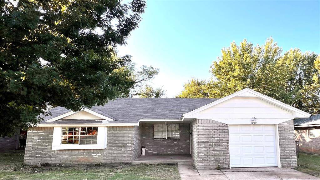 1600 Rock Hollow Drive, Norman, OK 73071