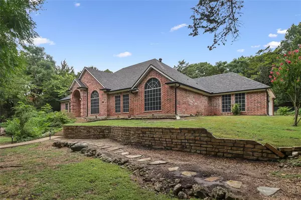 5523 Pleasant Ridge Road, Dallas, TX 75236