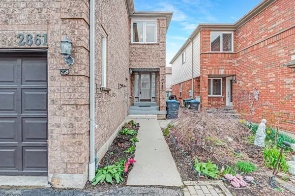 Mississauga, ON L5M 6B3,2861 Westbury CT