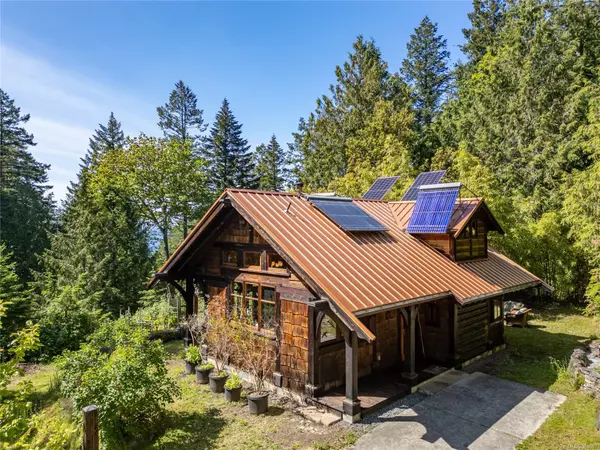 1208 Otter Bay Rd, Pender Island, BC V0N 2M1