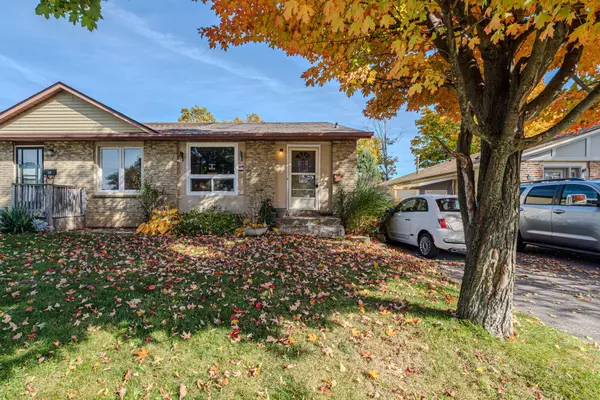 30 Ponytrail DR, Brantford, ON N3P 1J8