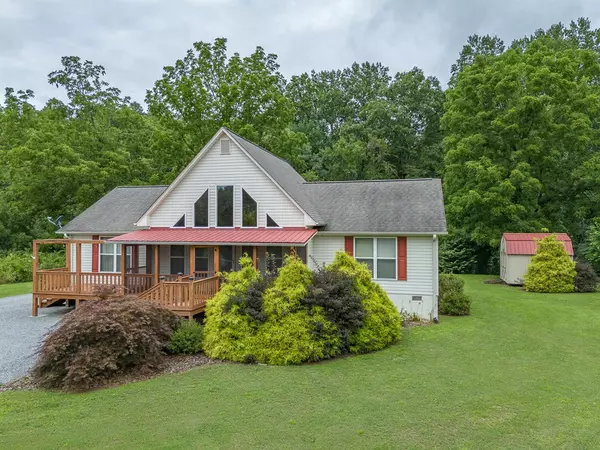 Hayesville, NC 28904,215 Rivers Edge Drive