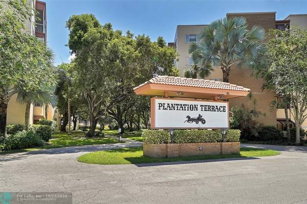 6731 Cypress Rd  #210,  Plantation,  FL 33317