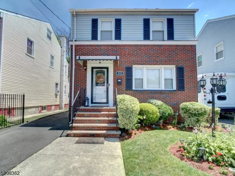 322 Schley St, Newark City, NJ 07112