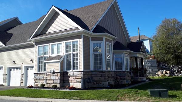 Bracebridge, ON P1L 0B7,8 Prescott CRES