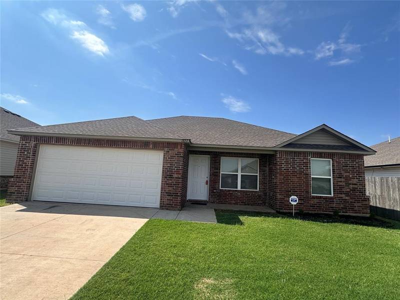 1857 Land Run Drive, El Reno, OK 73036