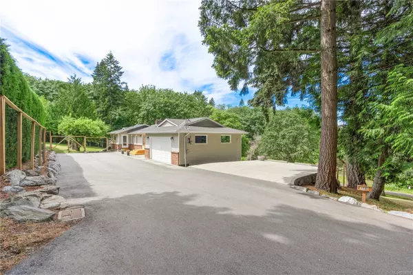 Central Saanich, BC V8M 1T1,1751 Cultra Ave