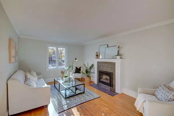 Kitchener, ON N2M 1P4,784 Belmont AVE W