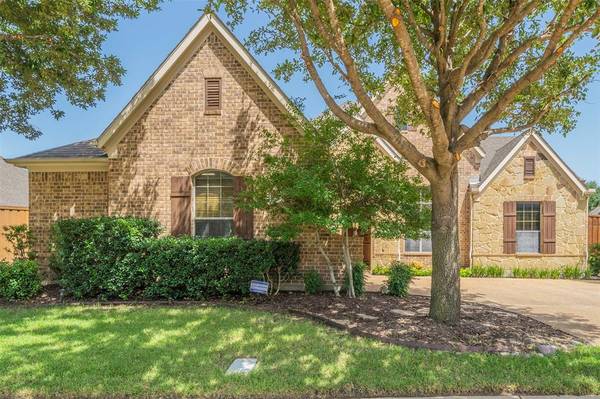 1809 Los Cabos Lane,  Arlington,  TX 76012