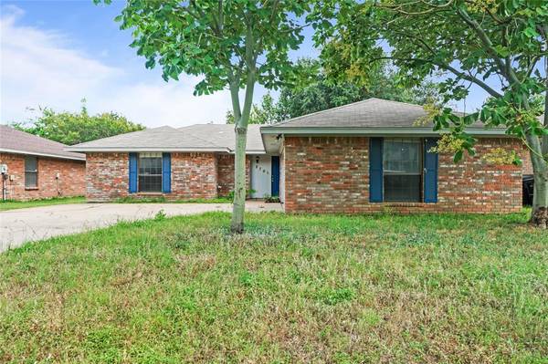 2701 Ridge Road N, Fort Worth, TX 76133