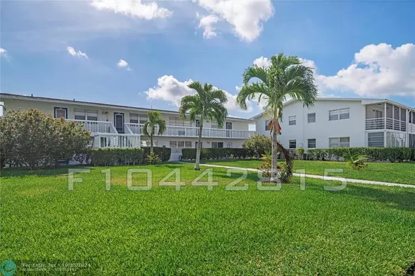 Deerfield Beach, FL 33442,140 Farnham F