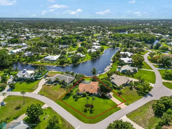 Jensen Beach, FL 34957,3043 NE Ivy Ln