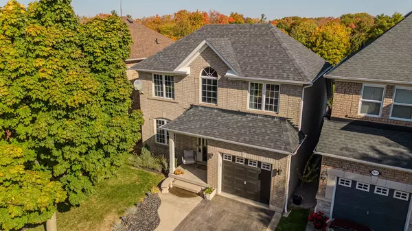 Oakville, ON L6M 4Y3,2441 Falkland CRES