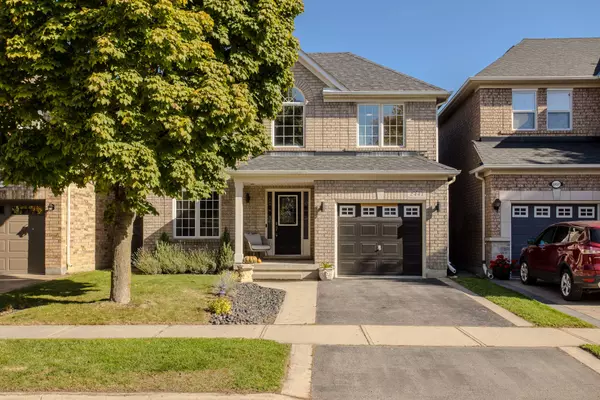 Oakville, ON L6M 4Y3,2441 Falkland CRES