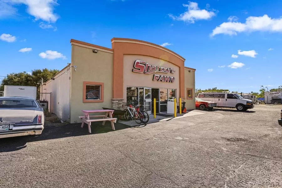 300 &224 N Chester Ave, Pueblo, CO 81003