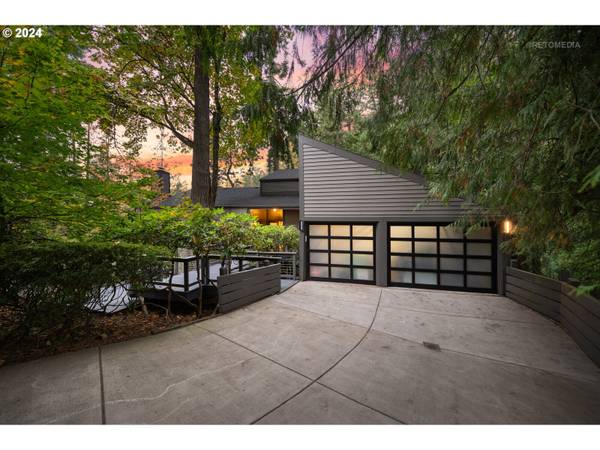 Portland, OR 97221,3035 SW 55TH DR