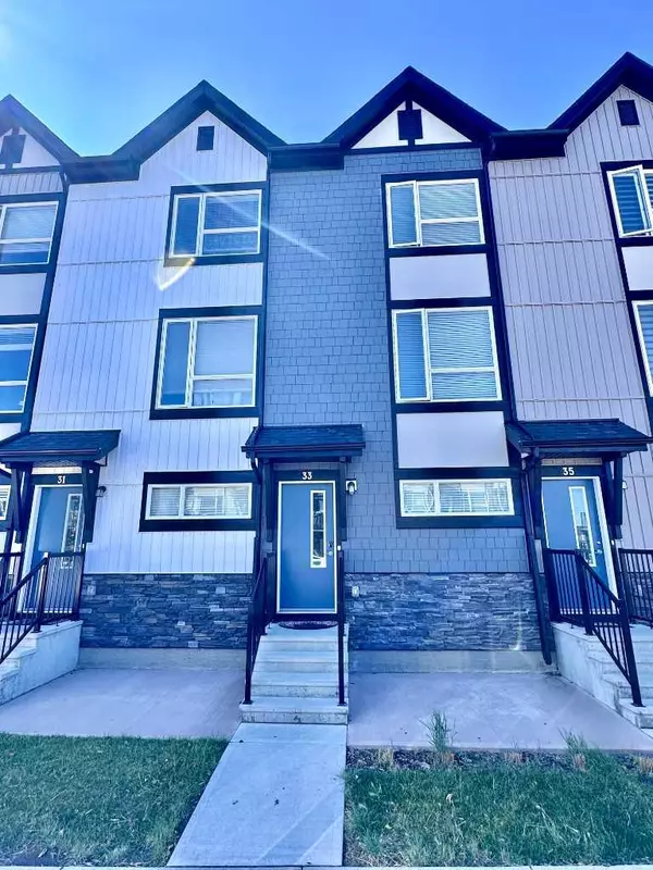 33 Evanscrest Park Northwest, Calgary, AB T3P0K4