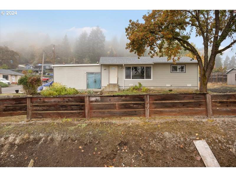 540 SE RAMP ST, Roseburg, OR 97470