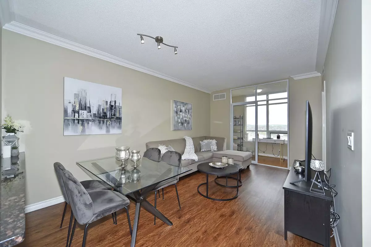 Vaughan, ON L6A 0J8,9235 Jane ST #1404