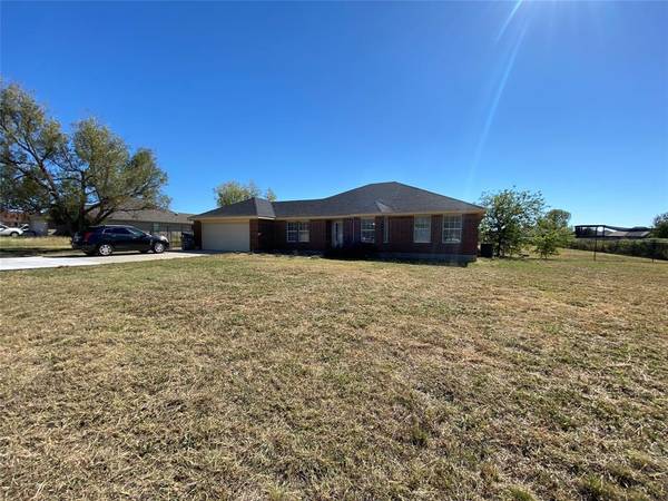 Haslet, TX 76052,213 County Road 4838