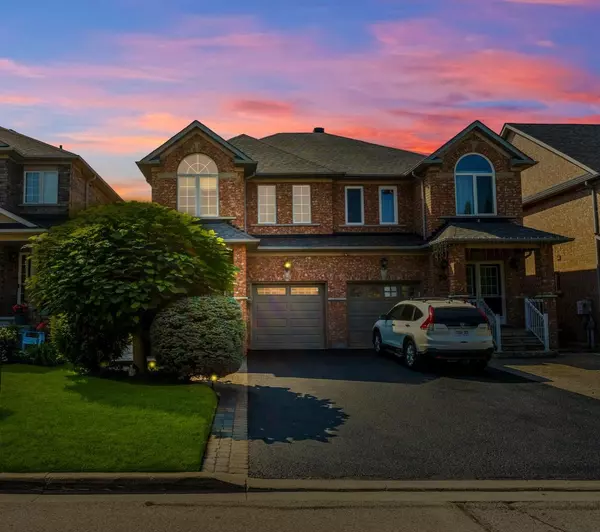 31 Neuchatel AVE, Vaughan, ON L4H 2Y2