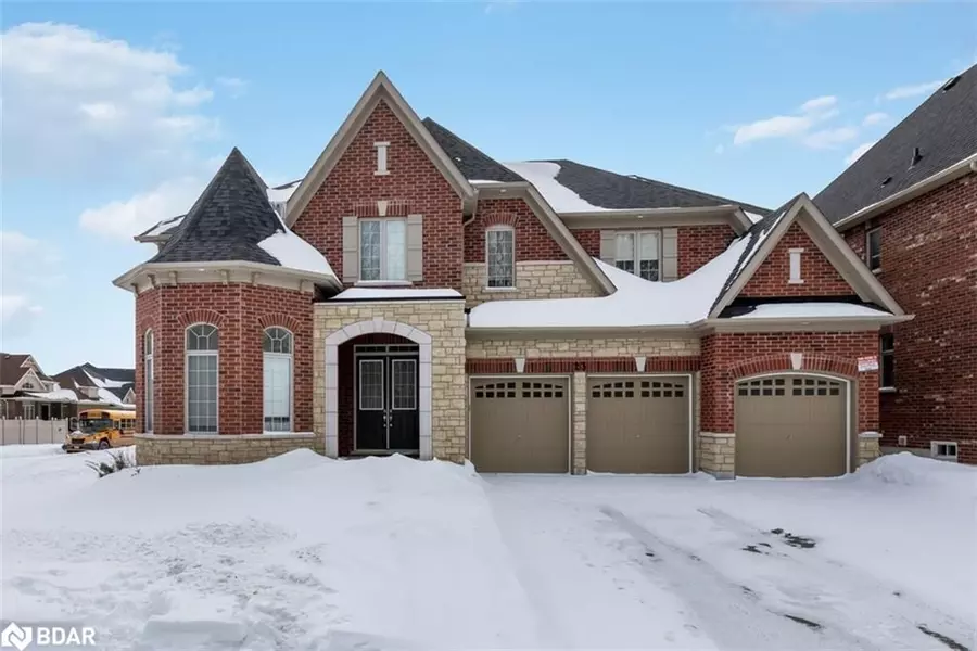 23 Mcisaac DR, Springwater, ON L9X 2A2