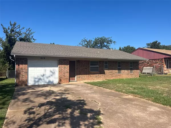 1614 Hardwood Grove, Tecumseh, OK 74873