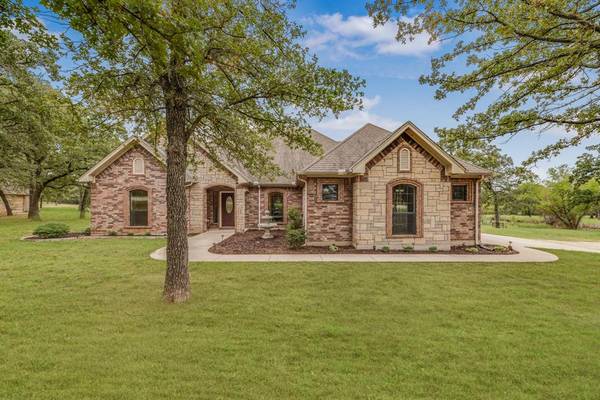 534 Timber Oaks Court, Bowie, TX 76230