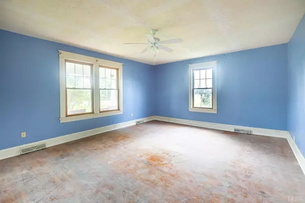 Gladys, VA 24544,7709 Brookneal HWY