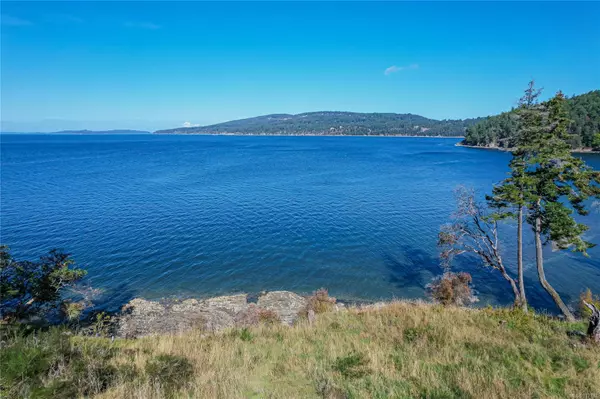 Salt Spring, BC V8K 0A3,128 Narrows West Rd