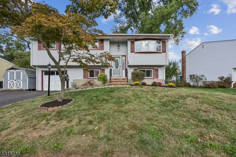 58 Grove St, Piscataway Twp., NJ 08854