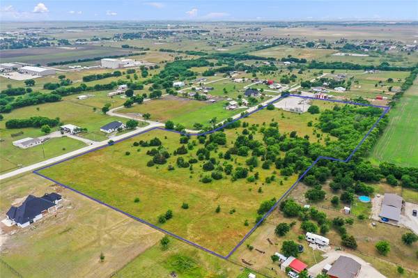 000 Palmer Lane, Ponder, TX 76259