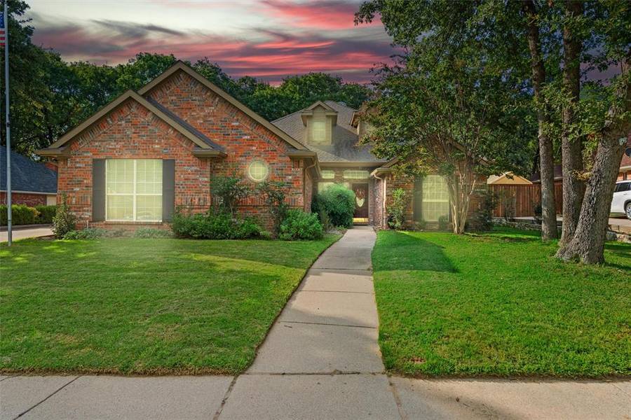 1340 Flying Jib Drive, Azle, TX 76020