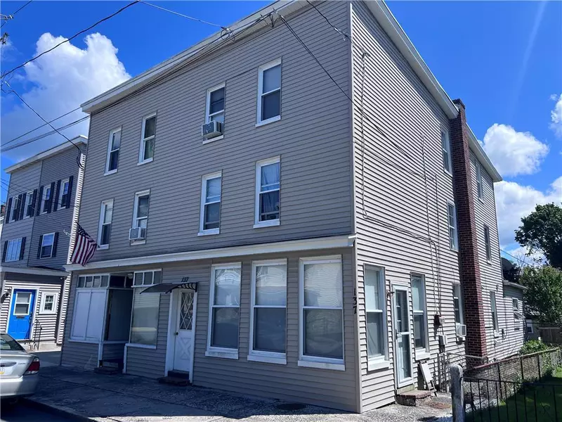 137 East White Street, Summit Hill Borough, PA 18250