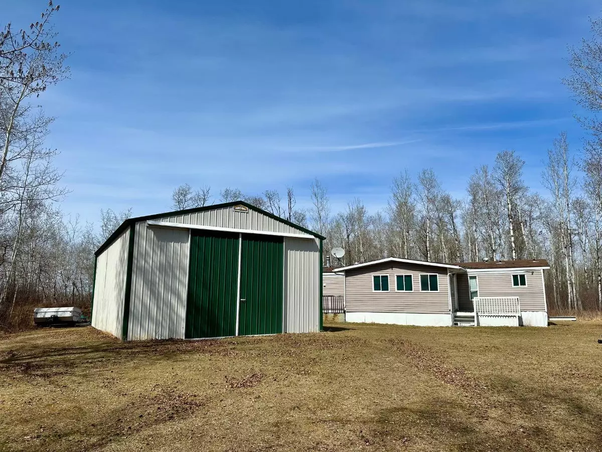 Rural Lac La Biche County, AB T0A2C2,67238 881 HWY