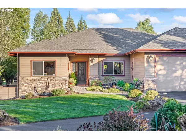 Redmond, OR 97756,370 AVOCET CT