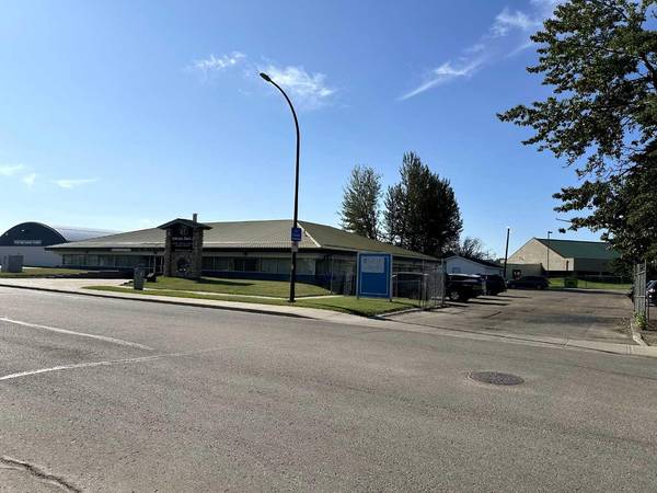 Slave Lake, AB T0G 2A4,405 6 AVE Southwest