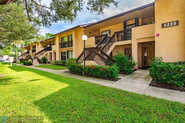 2225 SW 15th St  #231, Deerfield Beach, FL 33442