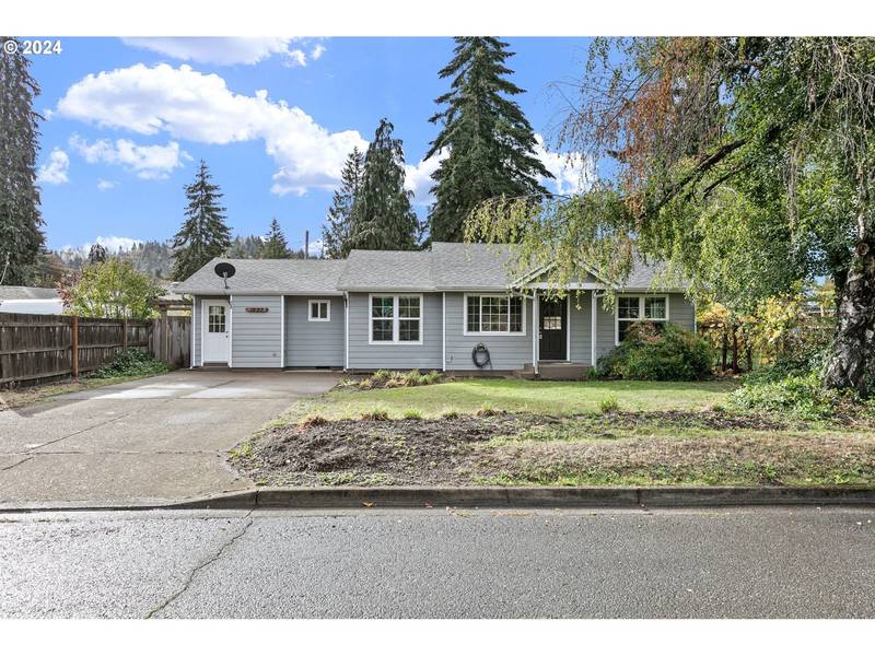 1905 HARVEY RD, Cottage Grove, OR 97424