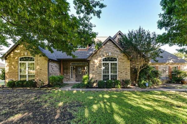 169 Royal Park Lane, Waxahachie, TX 75165