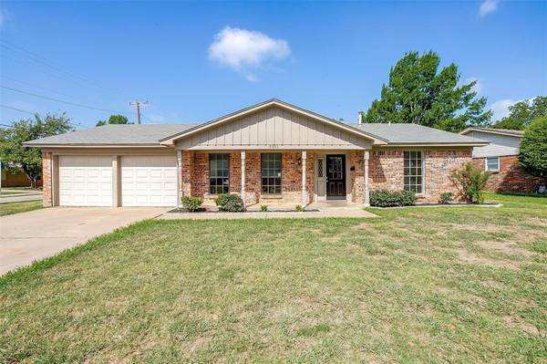 5301 Susan Lee Lane, North Richland Hills, TX 76180