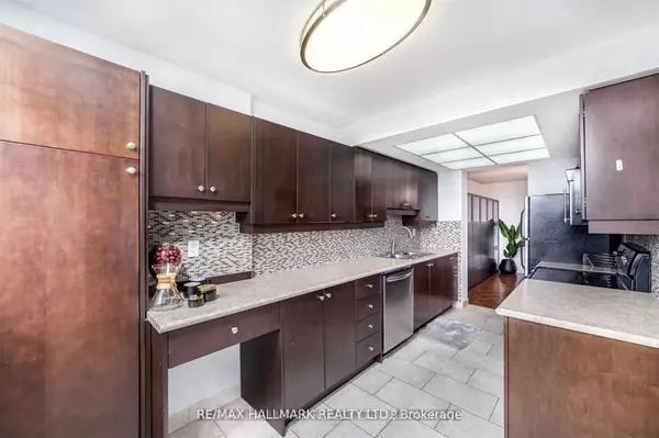 Toronto C07, ON M2R 3T2,133 Torresdale AVE #501