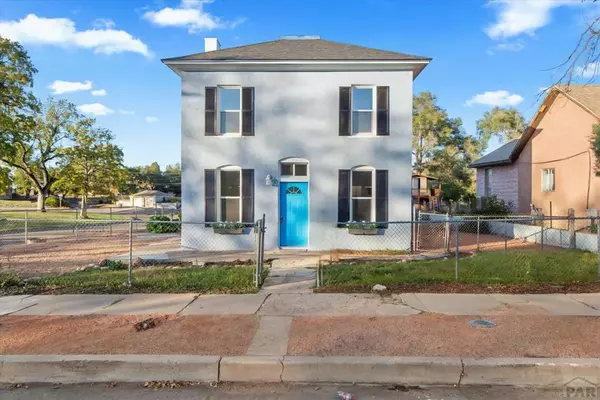 205 Henkel Pl, Pueblo, CO 81004