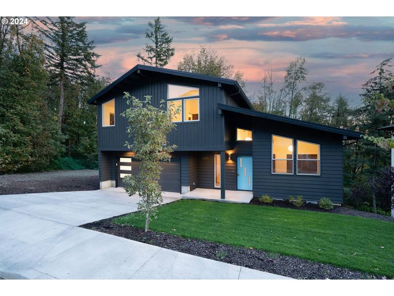 3111 NW BLUE SKY LN, Portland, OR 97229