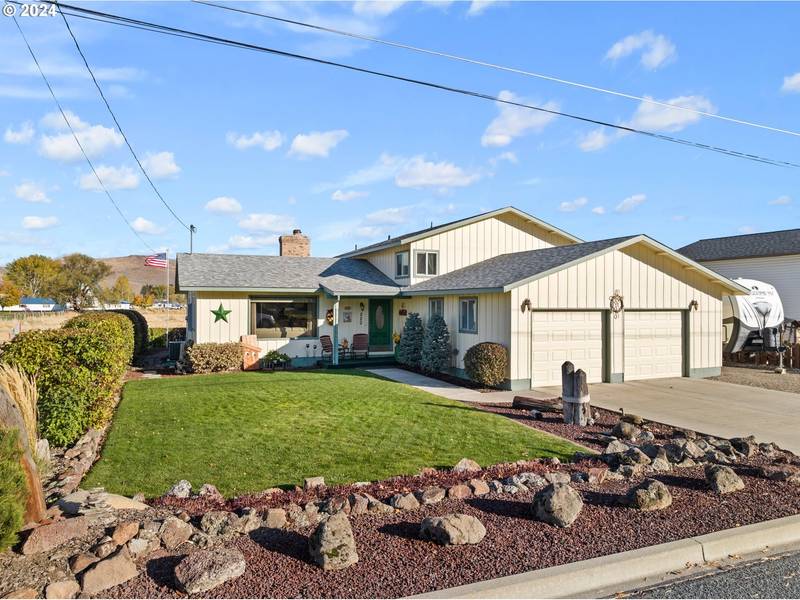 520 FOOTHILL DR, Baker City, OR 97814